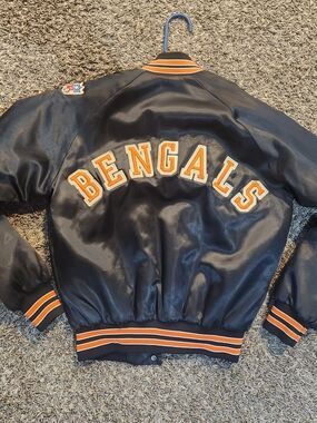 Vintage Chalk Line Cincinnati Bengals Jacket XL 18-20 Kids Or Small Women/Men